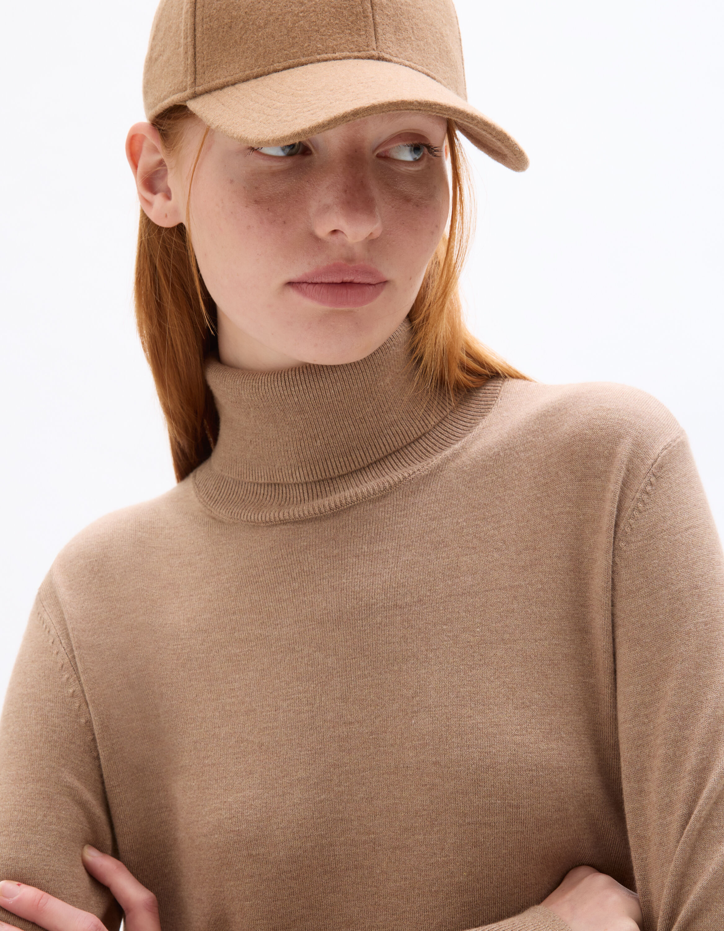 Pull en maille fine col roulé camel celio be camaïeu