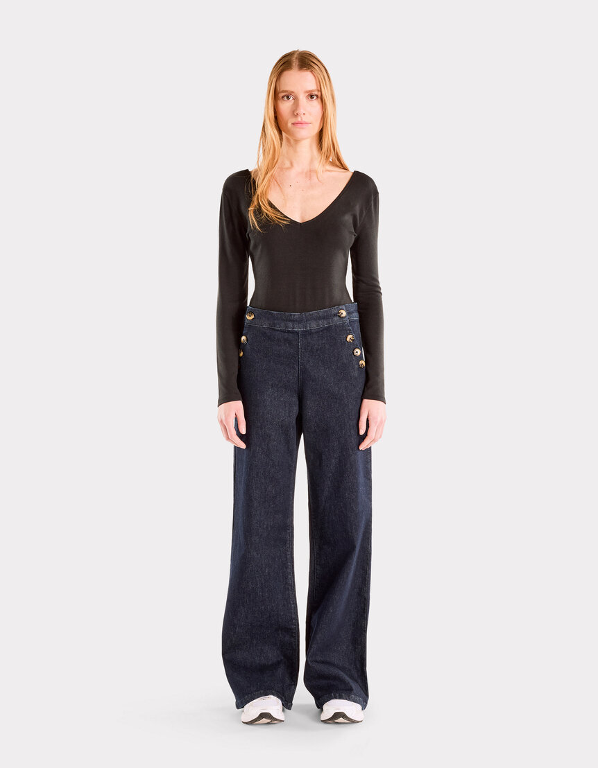 Jeans large avec boutons en corne - brut