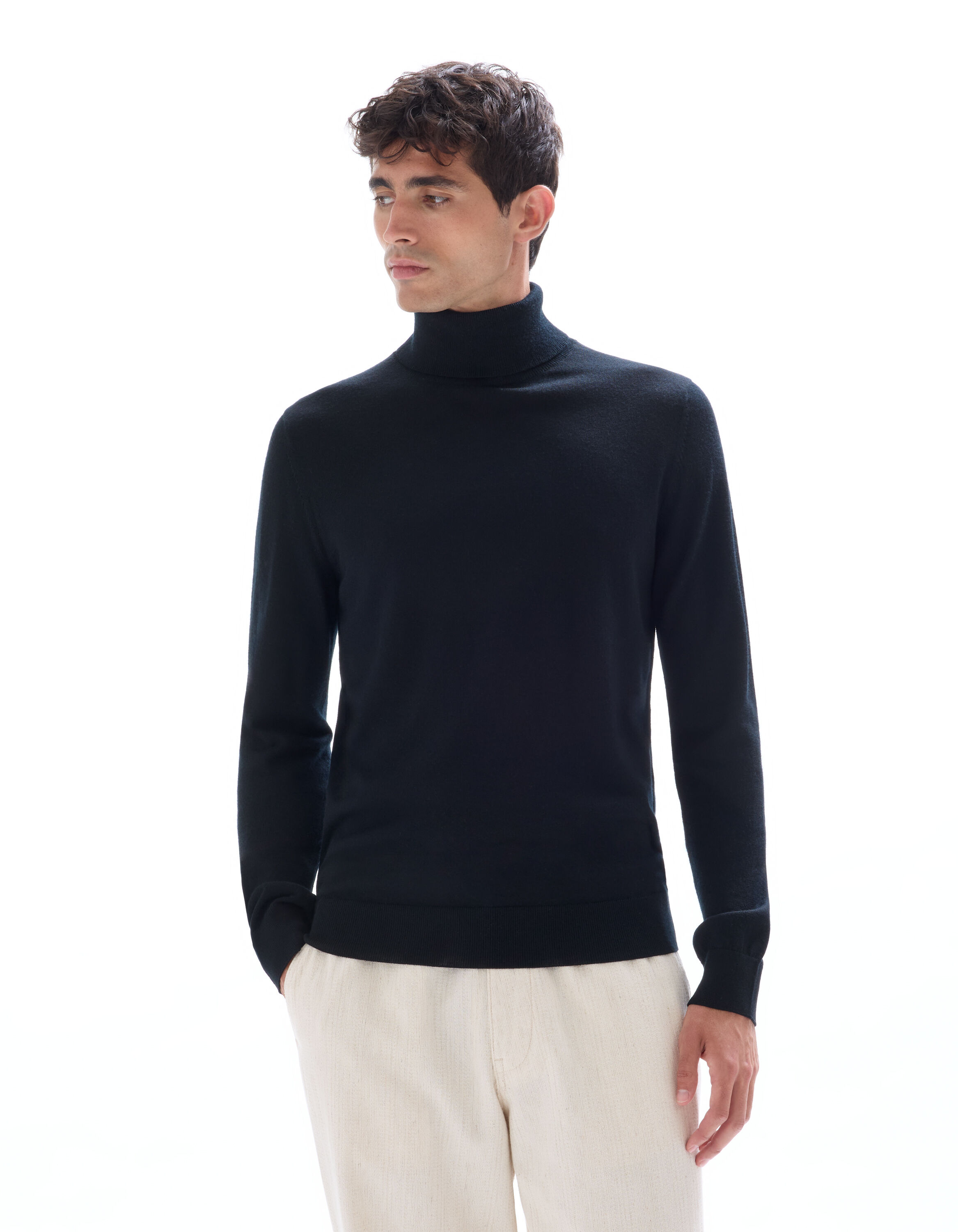 Pull col roulé slim 100% laine mérinos noir celio be normal