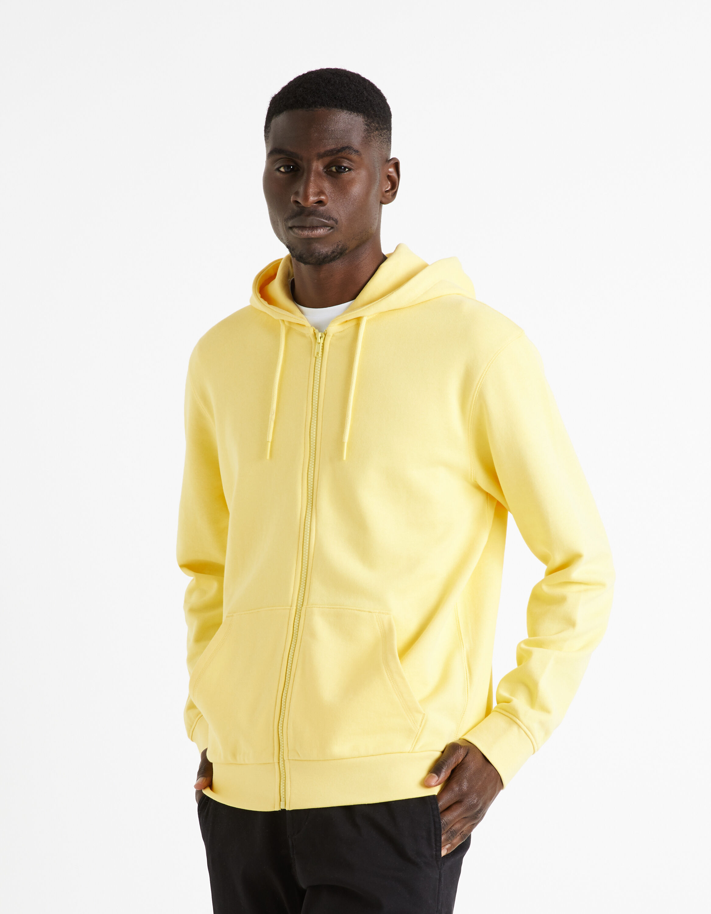 Sweat zippé à capuche 100% coton - jaune | celio be normal