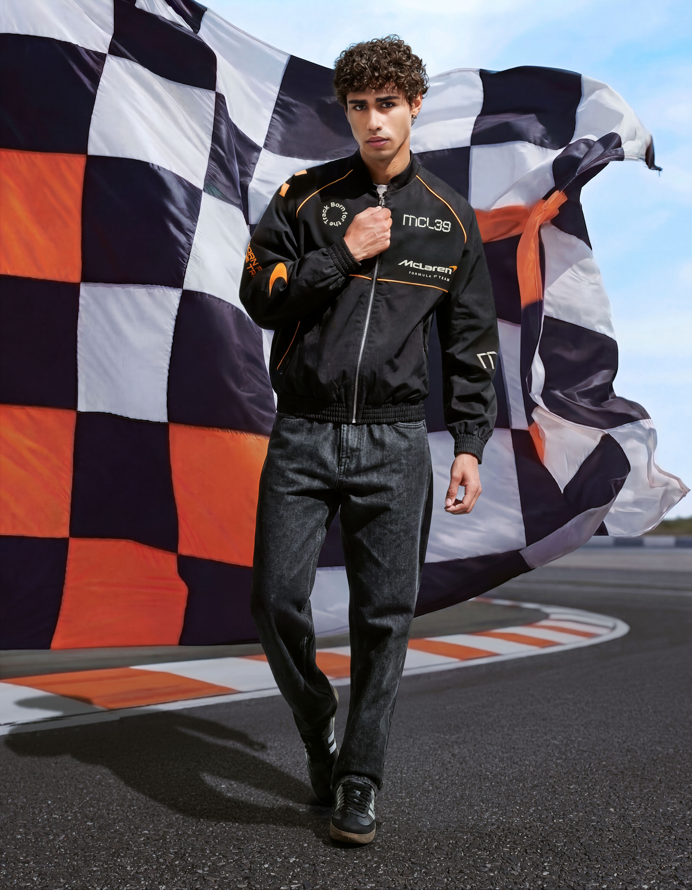 M*u様 McLaren ナイロンジャケット 黒 McLaren Racing - Black Jacket | celio be normal