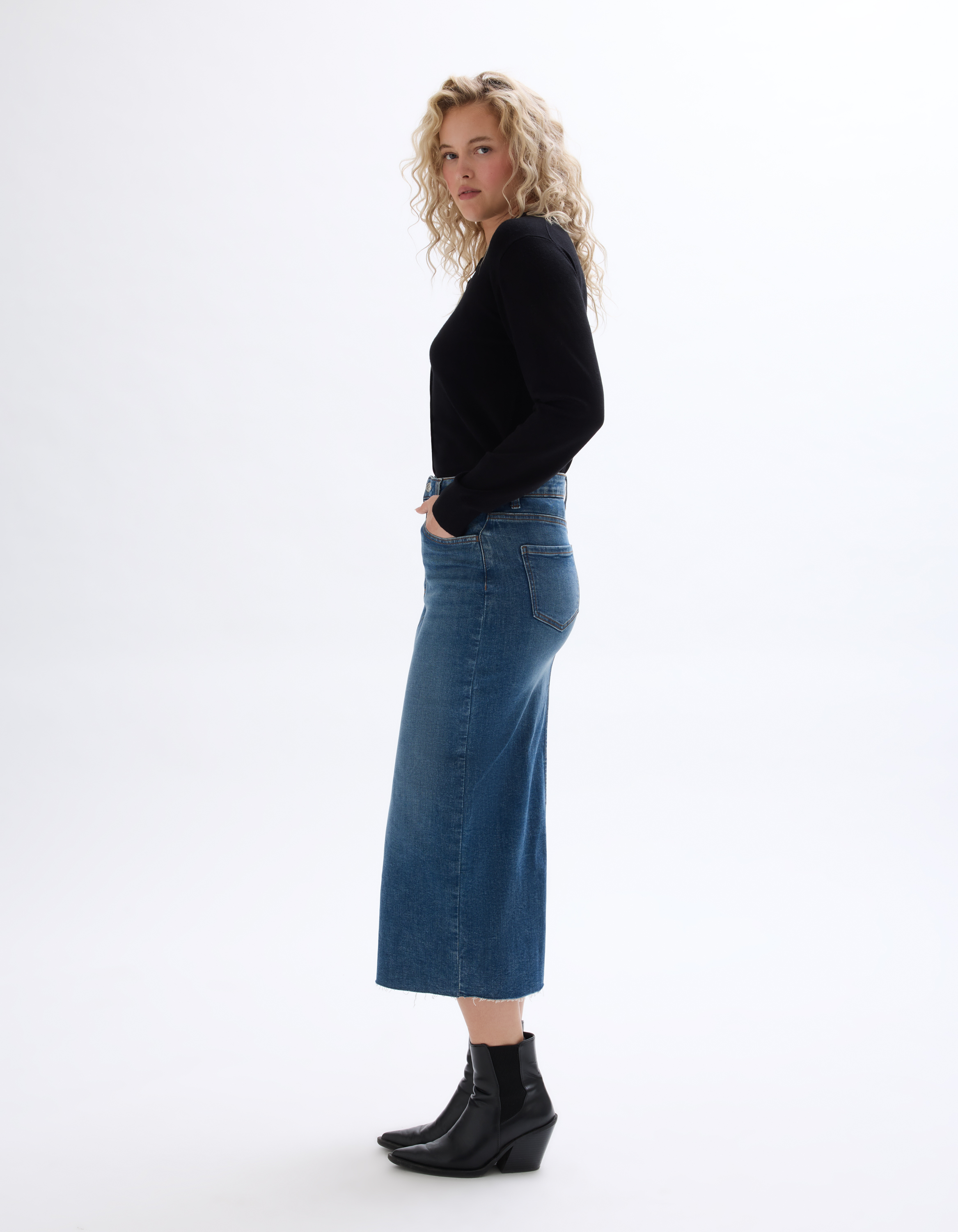 Jupe en denim avec fente - denim - celio - Modalova