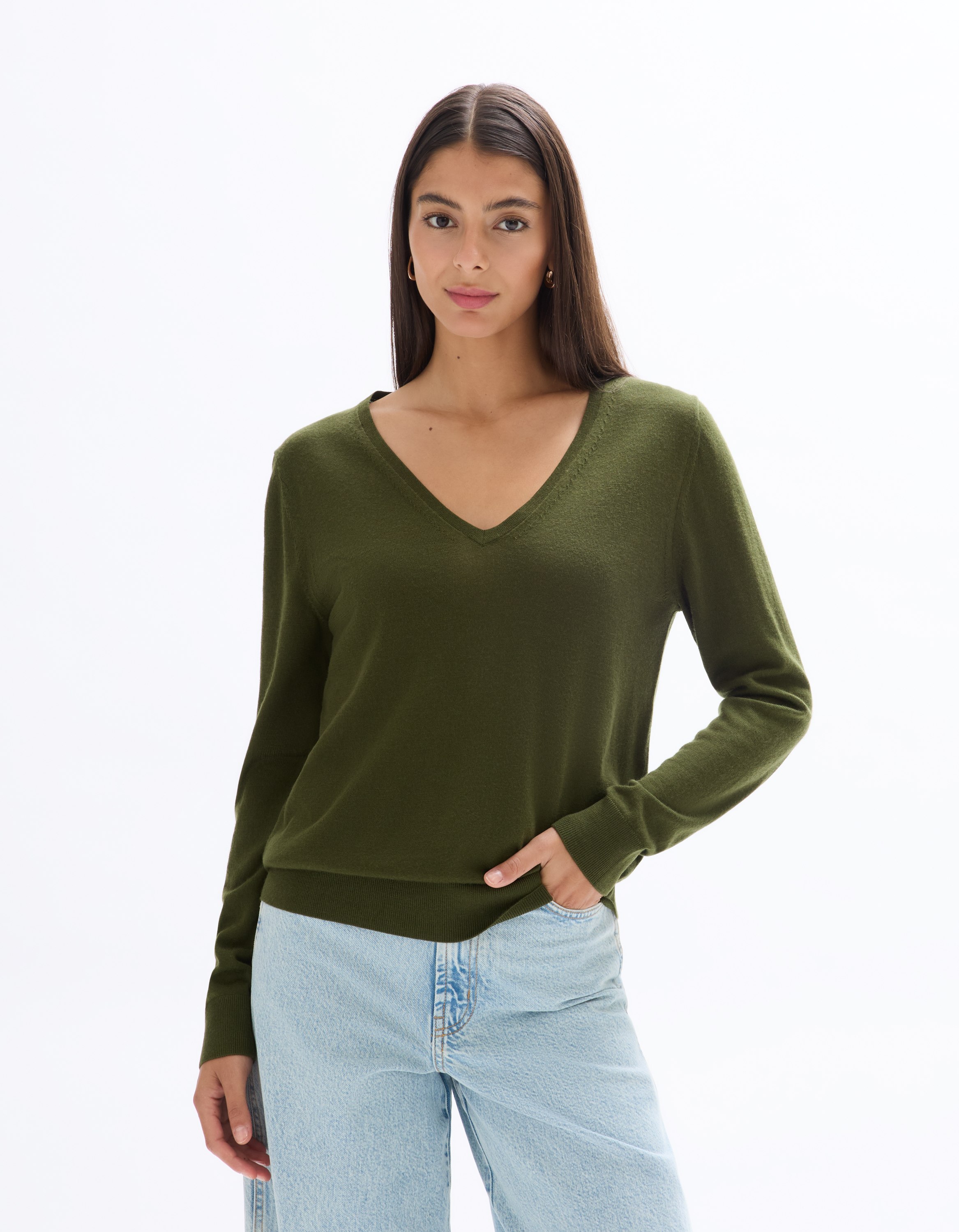 Pull 100% laine mérinos à col V - vert - celio - Modalova
