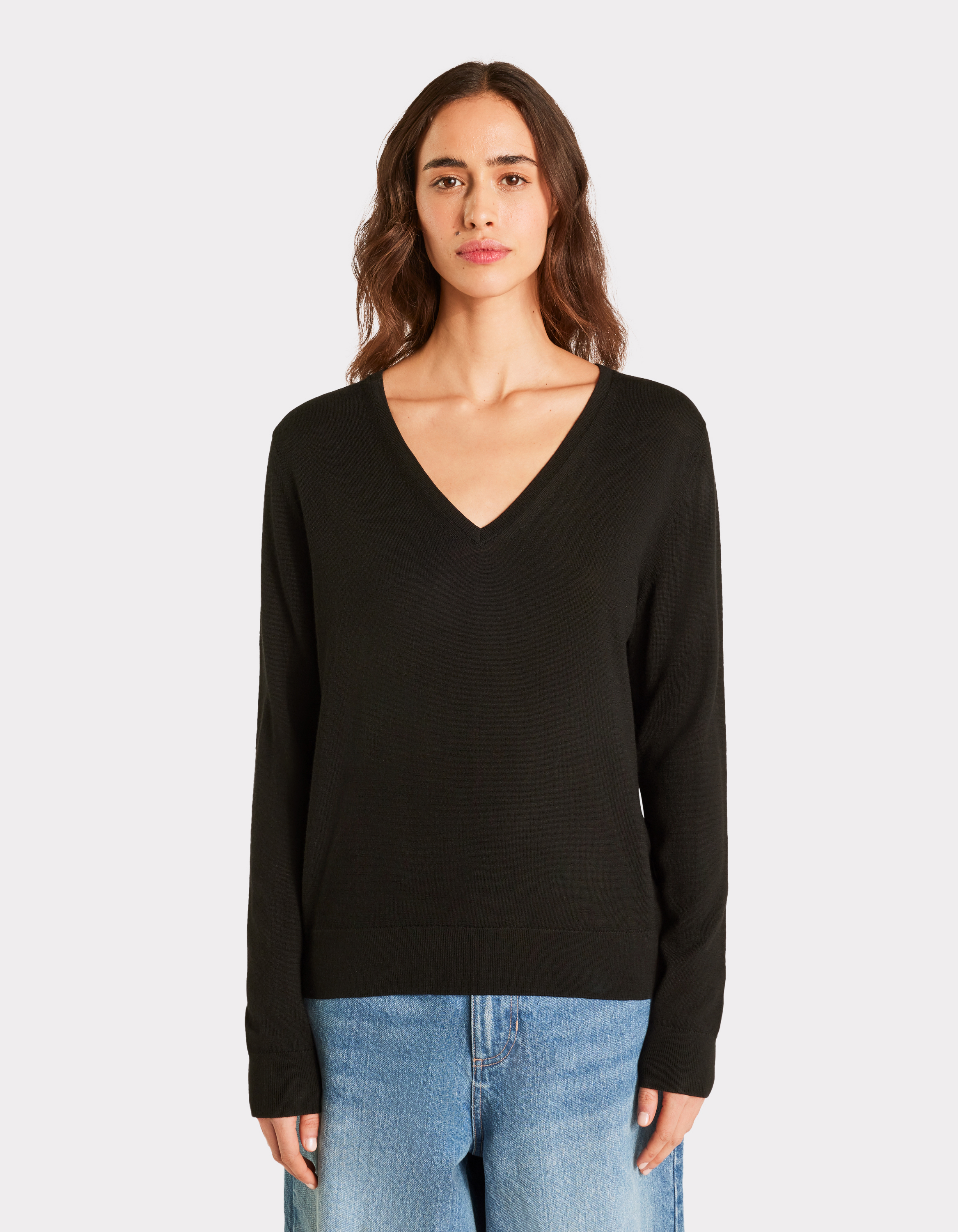 Pull 100% laine mérinos à col V - celio - Modalova
