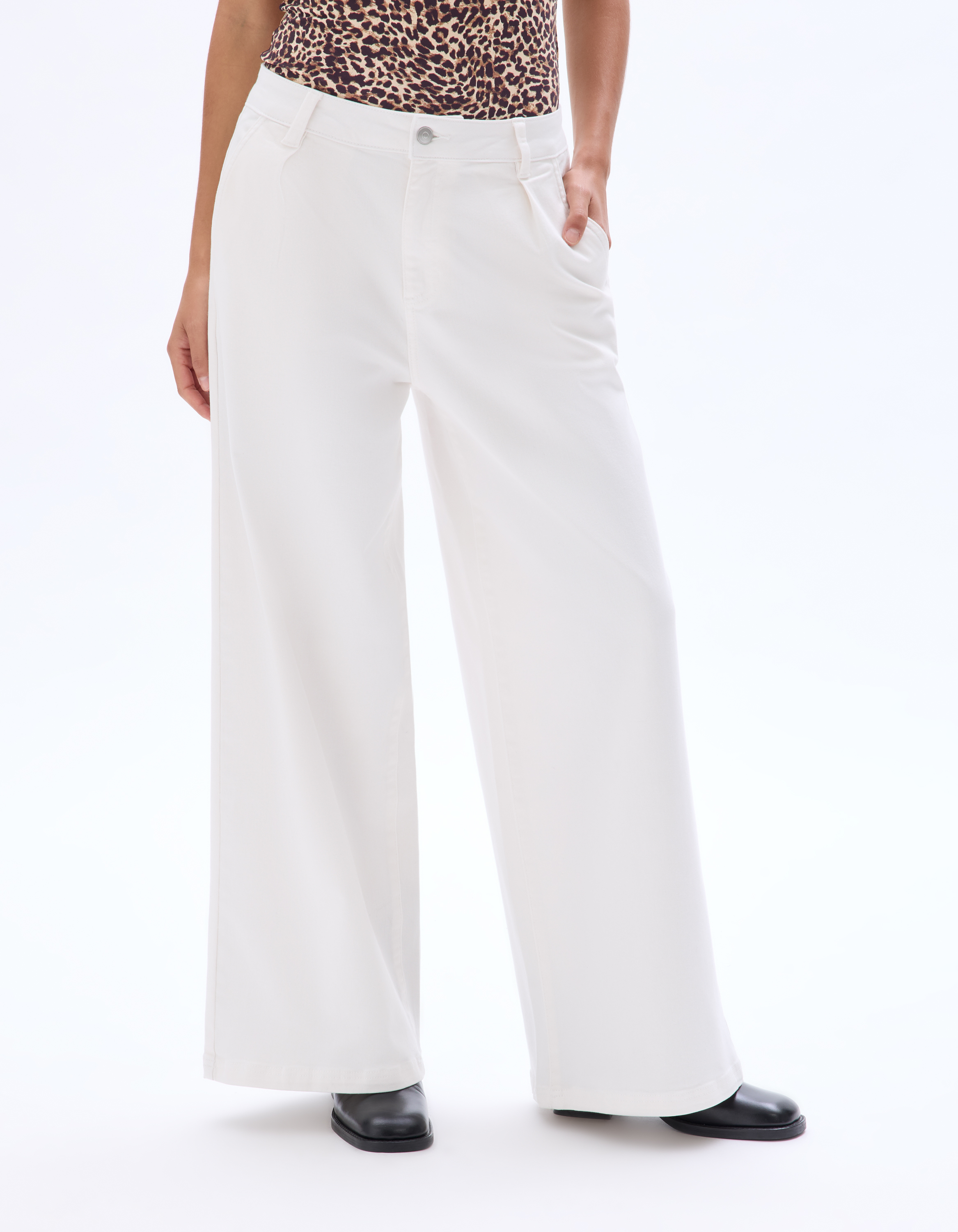 Pantalon jambe large - écru - celio - Modalova