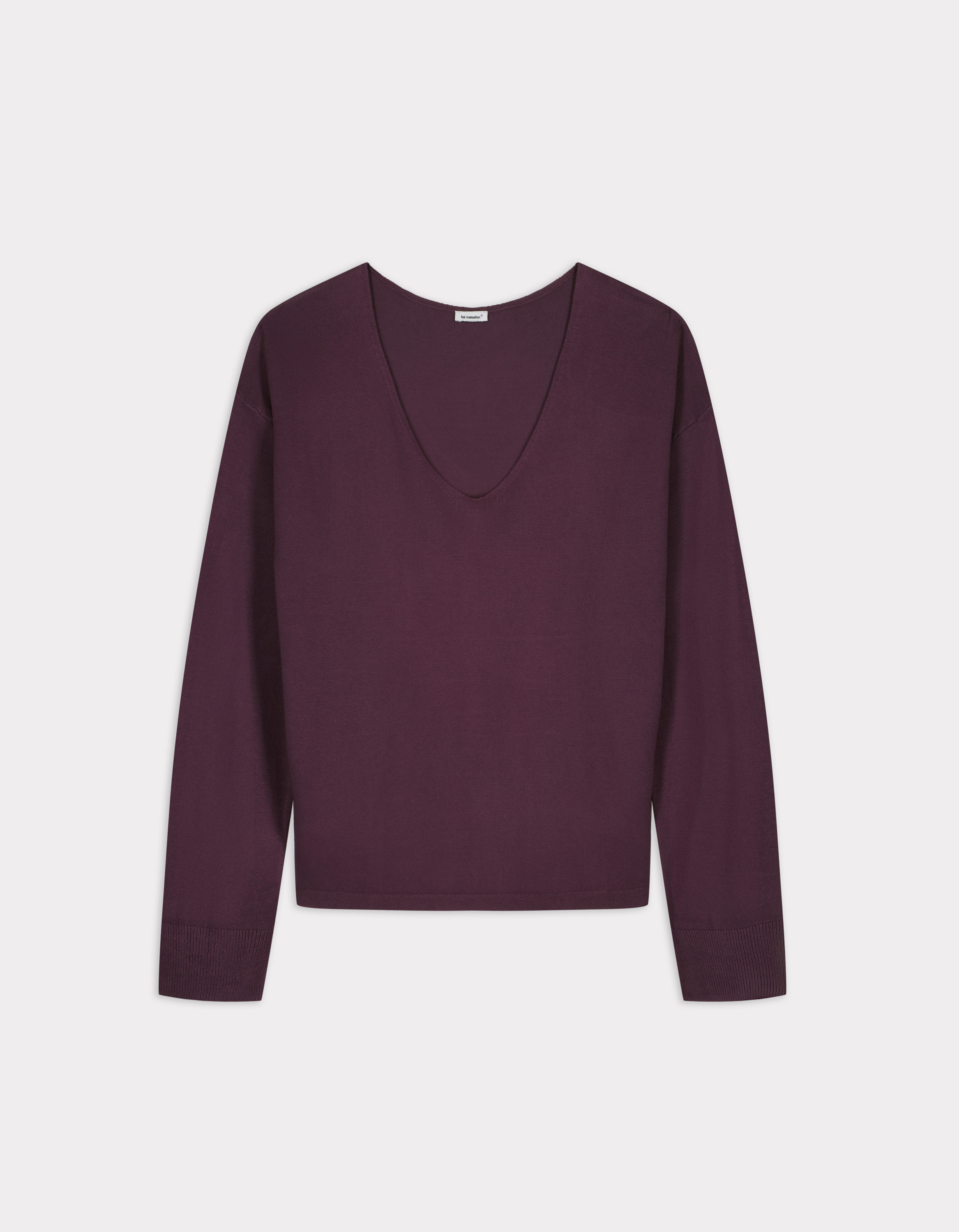 Pull fluide col V en viscose Ecovero - violet