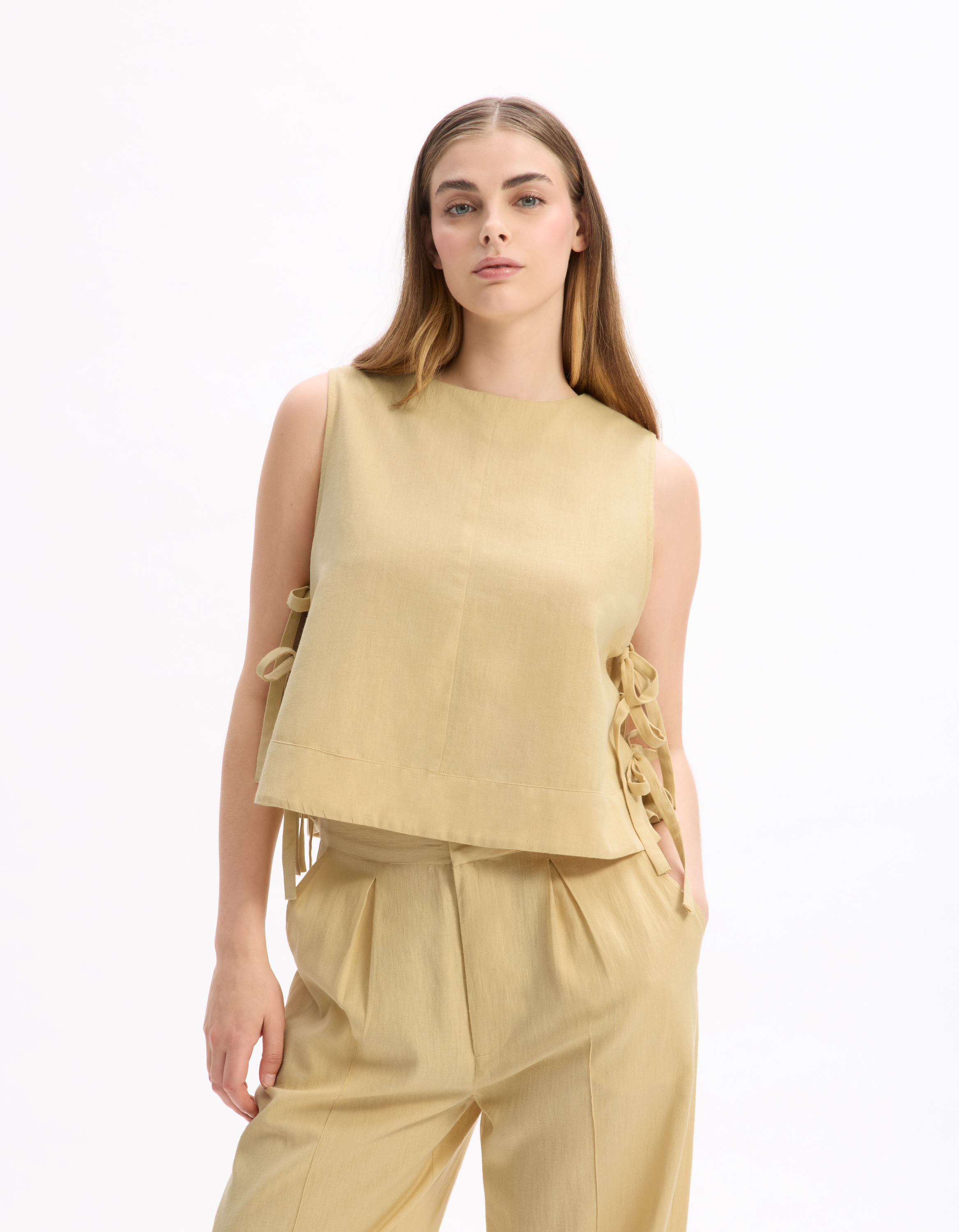 Top avec liens côtés - jaune - celio - Modalova