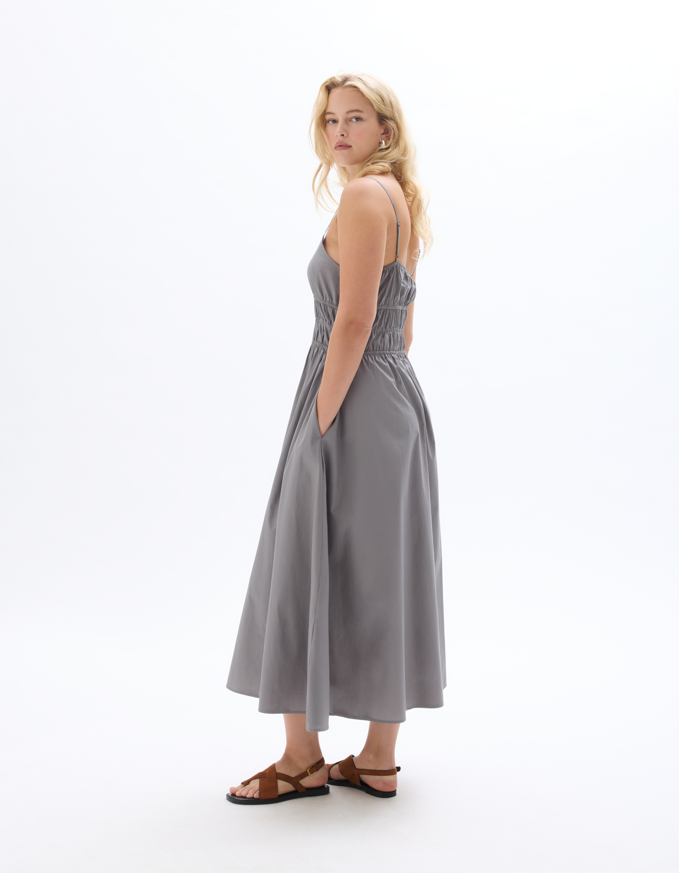 Robe à bretelles cintrée - gris - celio - Modalova