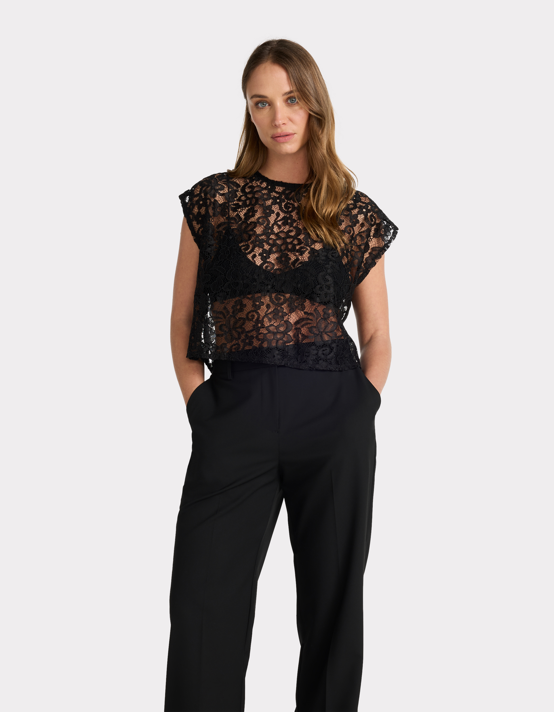 T-shirt en dentelle fleuri - noir - celio - Modalova