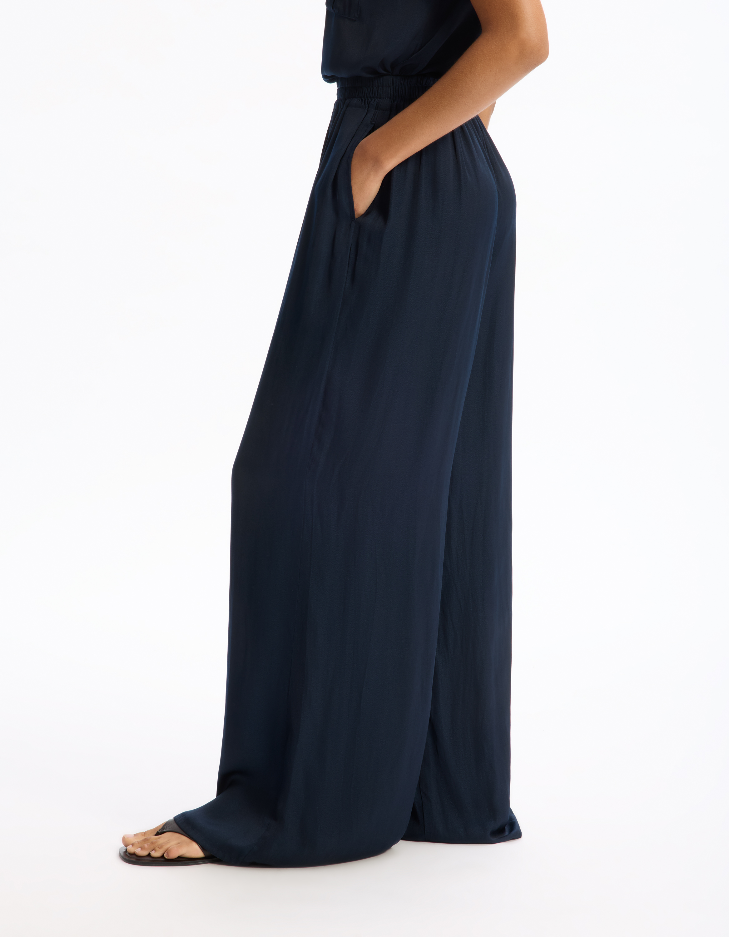 Pantalon fluide en satin - marine - celio - Modalova