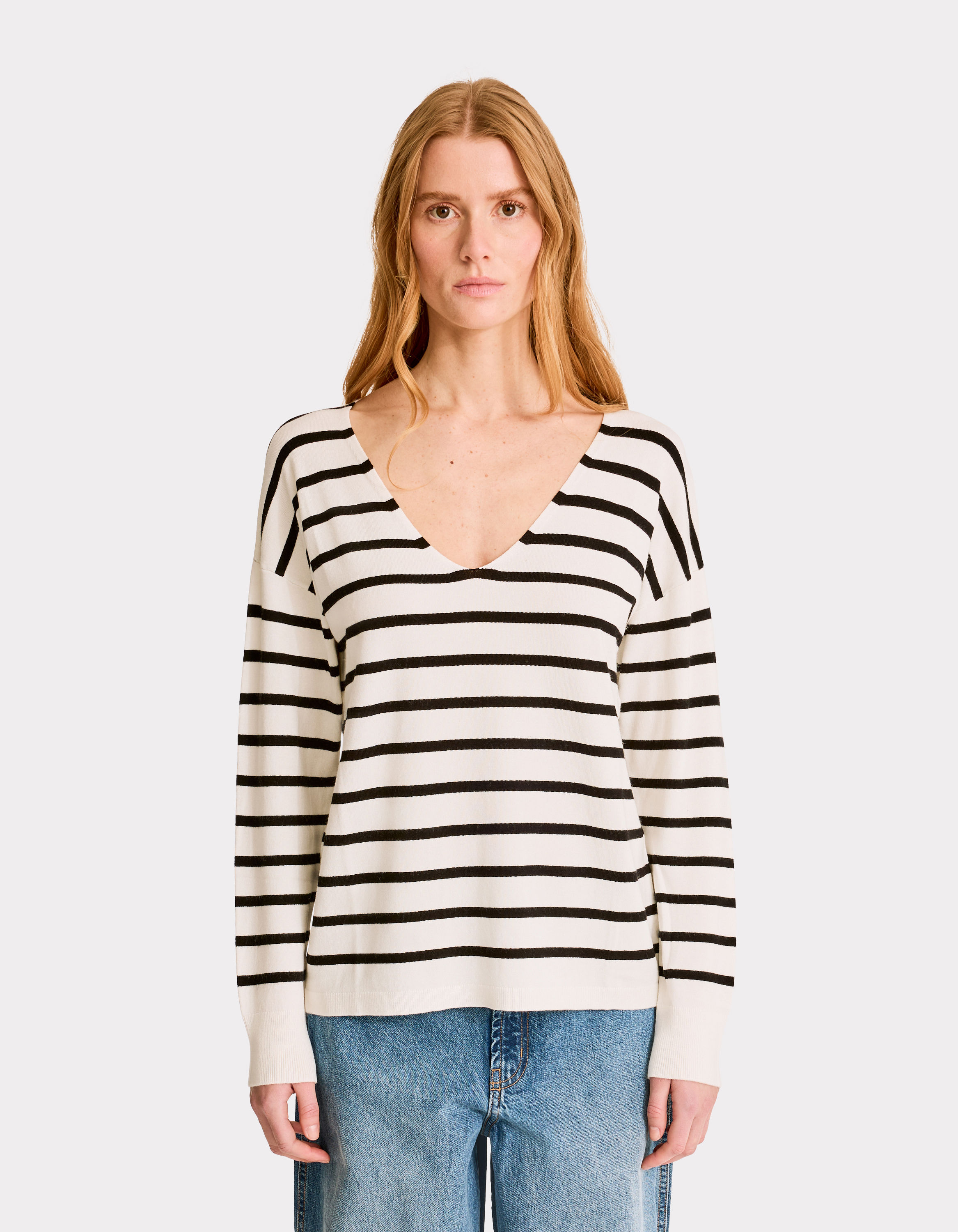 Pull rayé col V en viscose Ecovero - beige - celio - Modalova