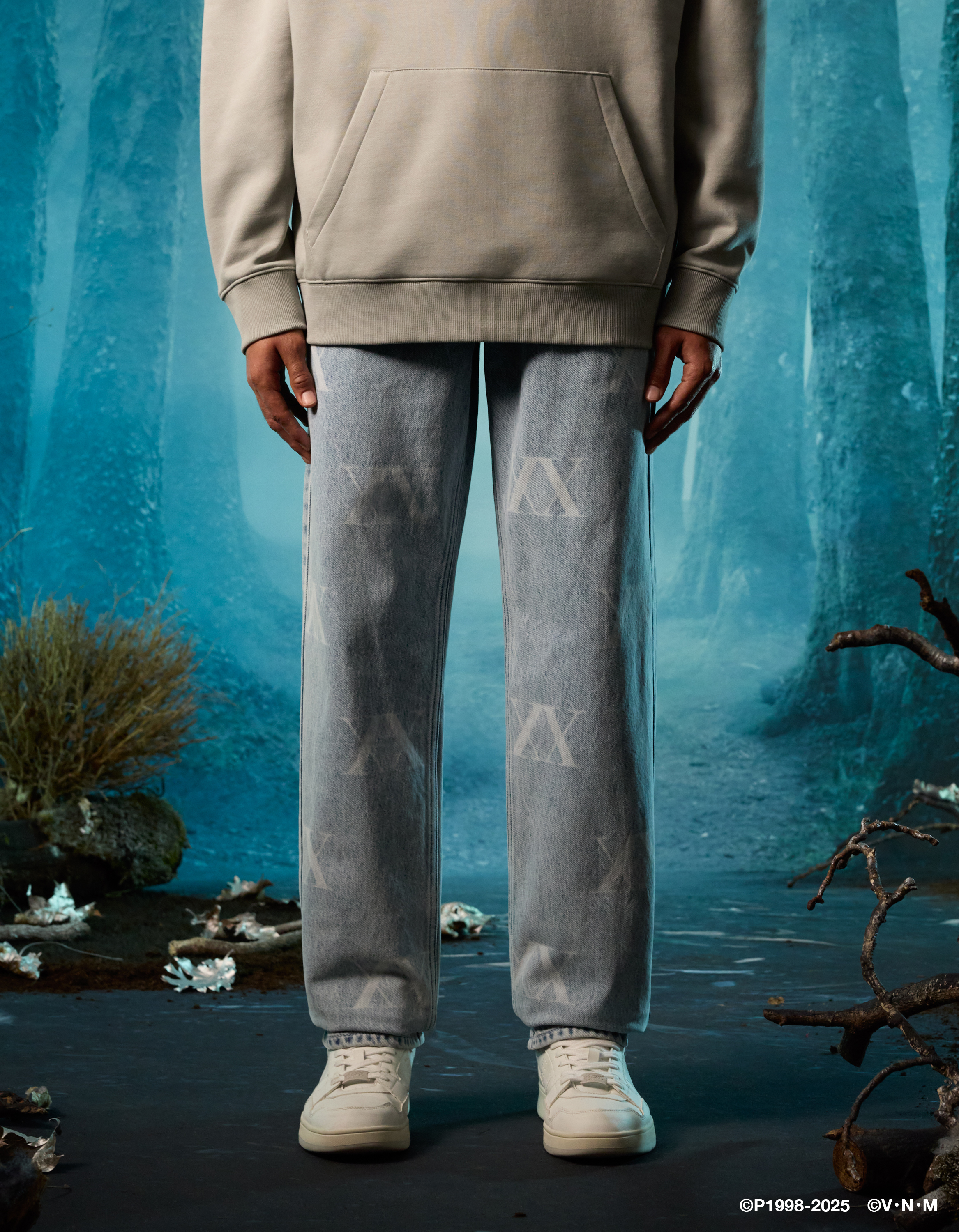 Hunter x Hunter - Jean loose bleu - camaieu - Modalova