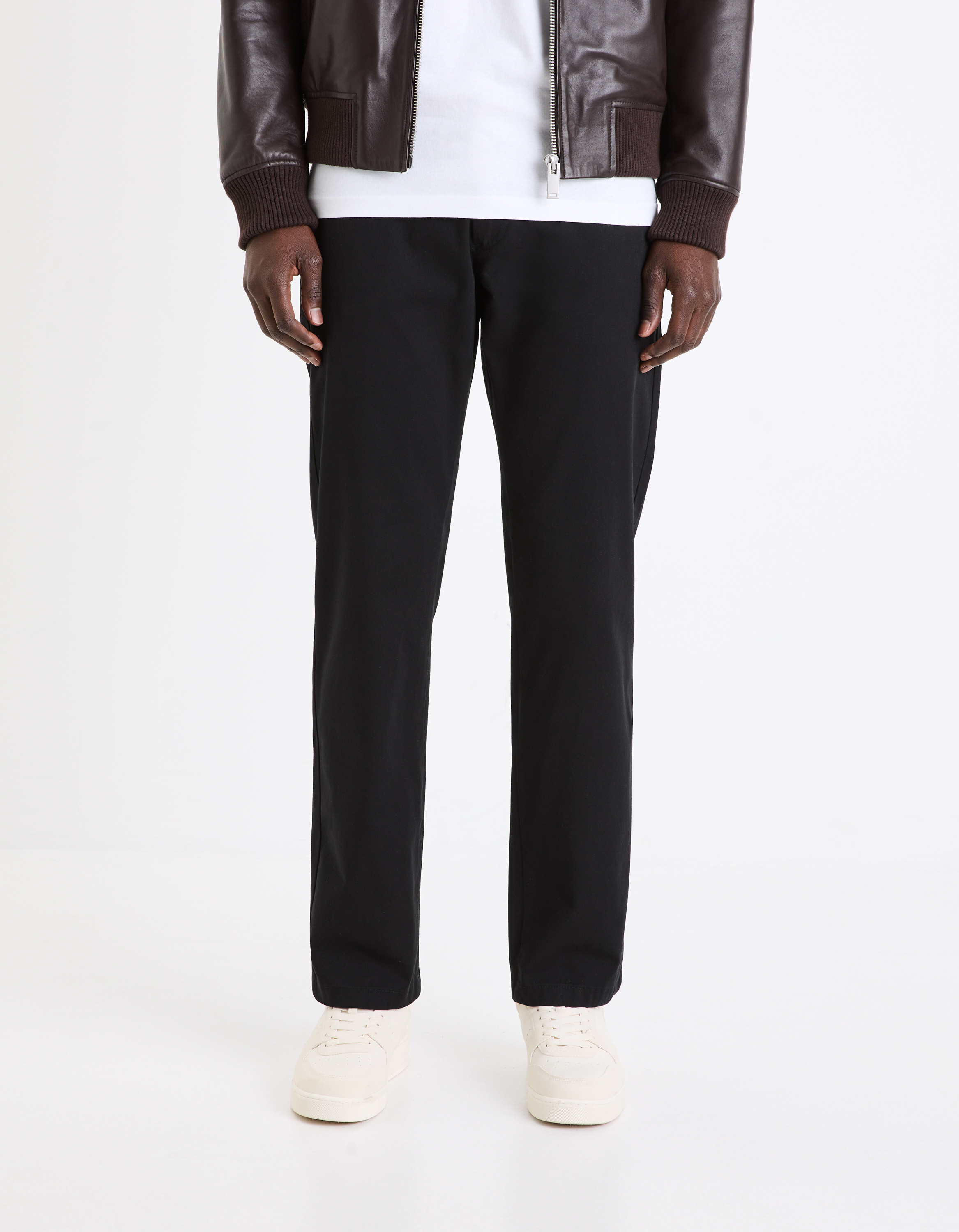 Pantalon chino straight en coton stretch - camaieu - Modalova