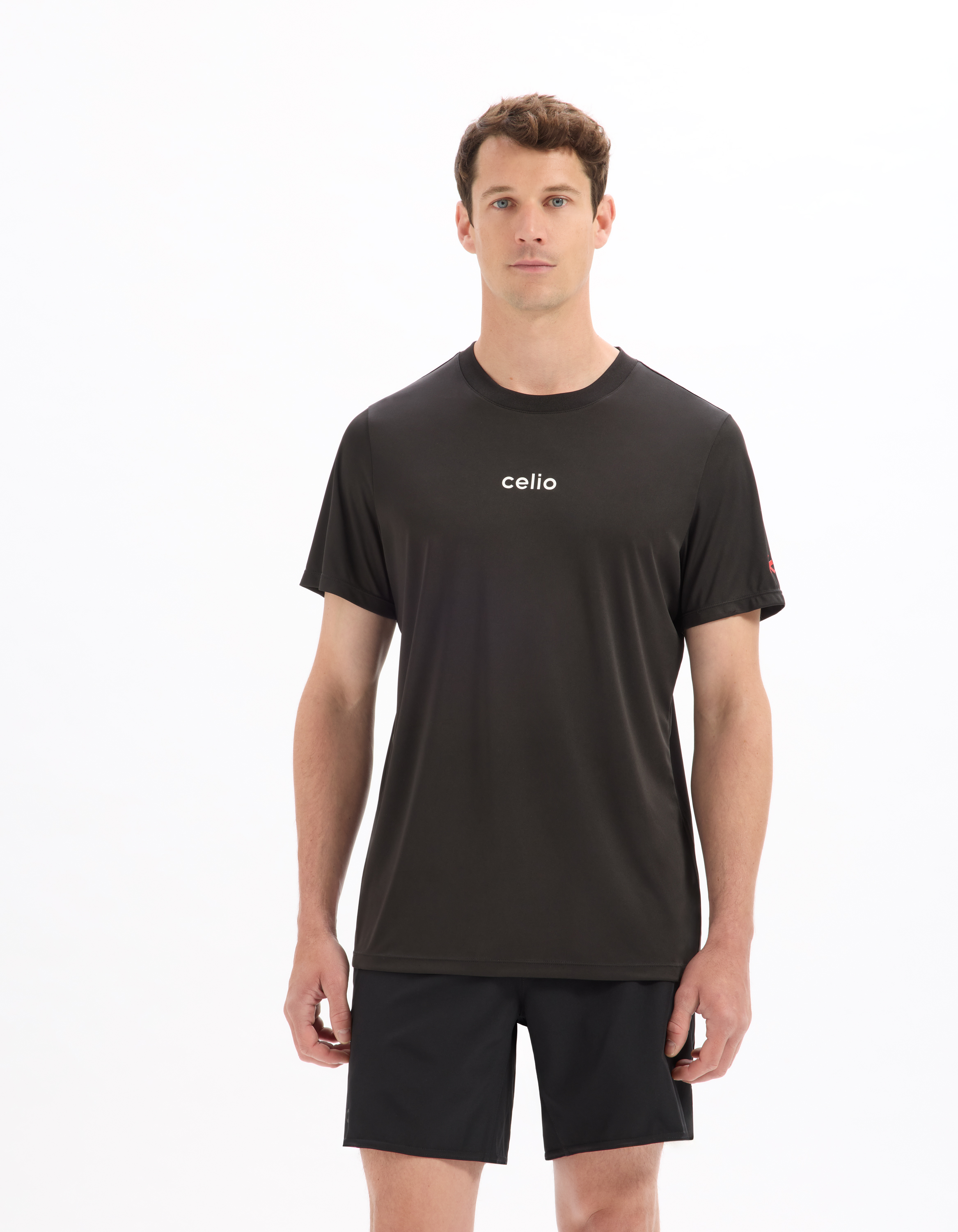 Corentin Moutet - T-shirt noir - camaieu - Modalova